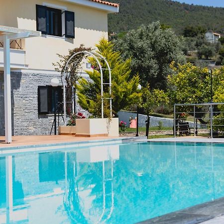 Kouvelia Country Home Luxury Villa Rental Nerotrivia Luaran gambar