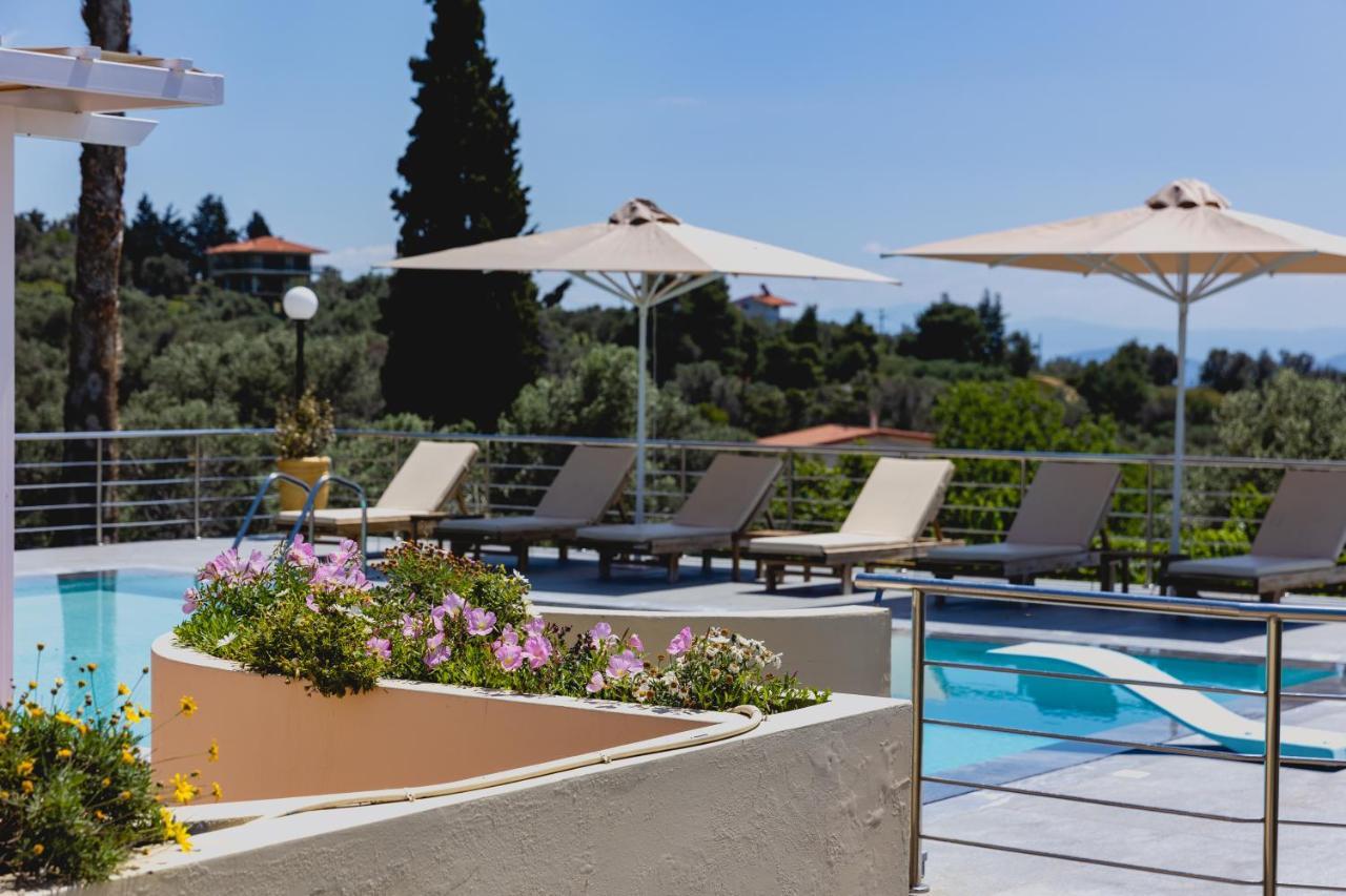 Kouvelia Country Home Luxury Villa Rental Nerotrivia Luaran gambar