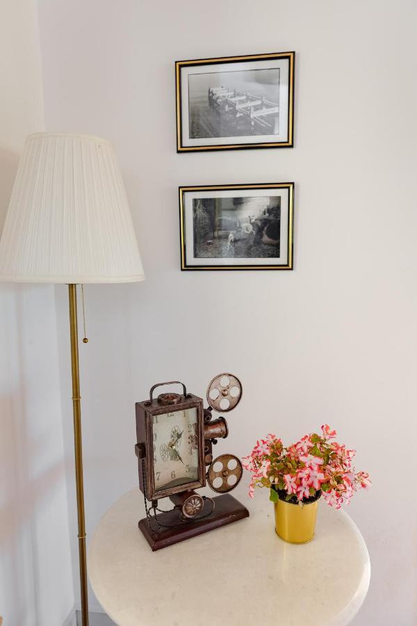 Kouvelia Country Home Luxury Villa Rental Nerotrivia Luaran gambar