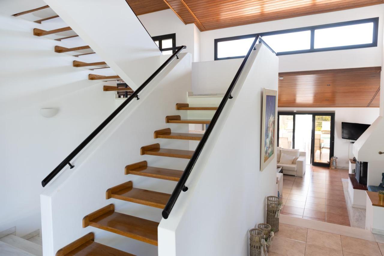 Kouvelia Country Home Luxury Villa Rental Nerotrivia Luaran gambar