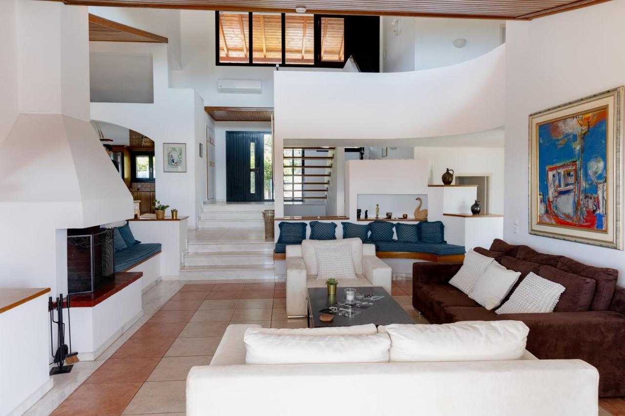 Kouvelia Country Home Luxury Villa Rental Nerotrivia Luaran gambar