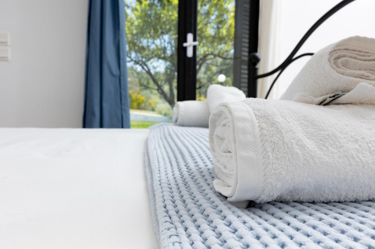 Kouvelia Country Home Luxury Villa Rental Nerotrivia Luaran gambar