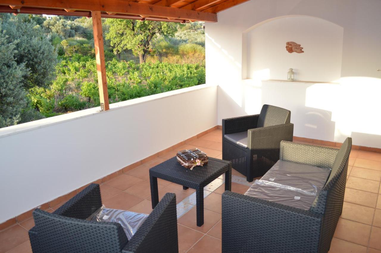 Kouvelia Country Home Luxury Villa Rental Nerotrivia Luaran gambar